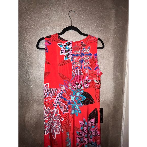 Chico’s  Red  Floral  Sleeveless  Front Twist  Jagged Hem  Maxi  Dress  Medium - Picture 6 of 9